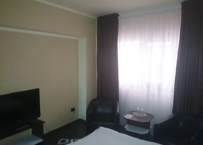 Crinul Крайова